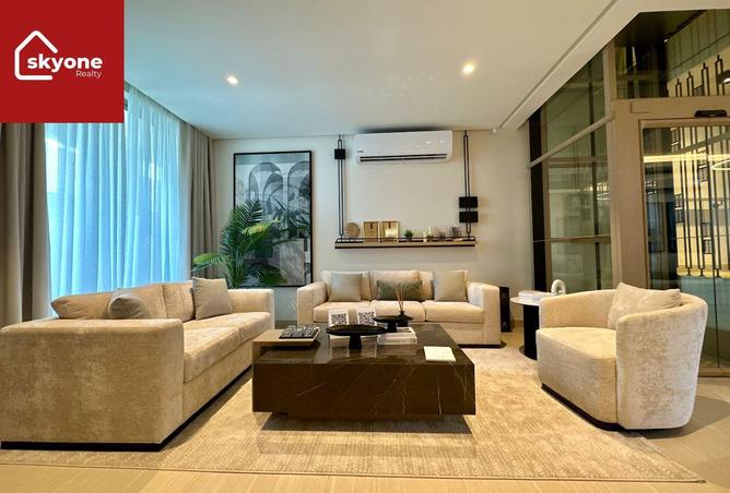 974568 - Property Image 2