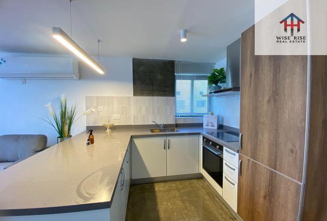 952301 - Property Image 3