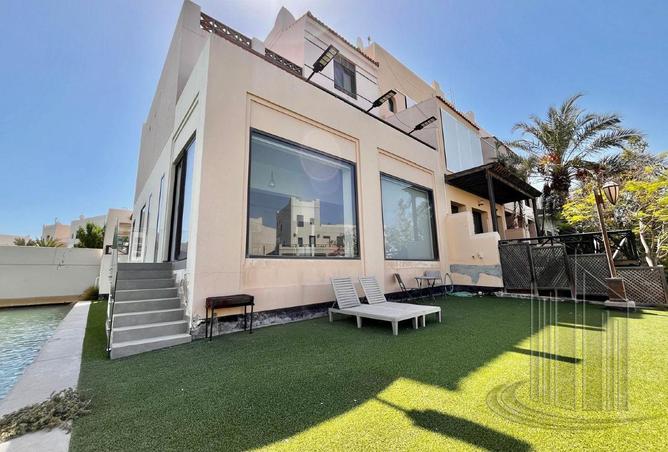 976318 - Property Image 3