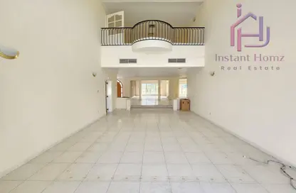 فيلا - 5 غرف نوم - 5 حمامات للايجار في سار - المحافظة الشمالية فيلا - 5 غرف نوم - 5 حمامات للايجار في سار - المحافظة الشمالية