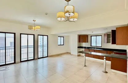 Apartment - 2 Bedrooms - 3 Bathrooms for rent in Hidd - Muharraq Governorate