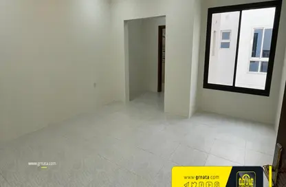 Empty Room image for: Villa - 3 Bedrooms - 4 Bathrooms for sale in Malkiyah - Northern Governorate, Image 1