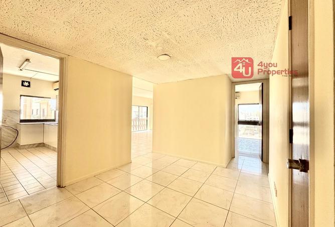 966690 - Property Image 2