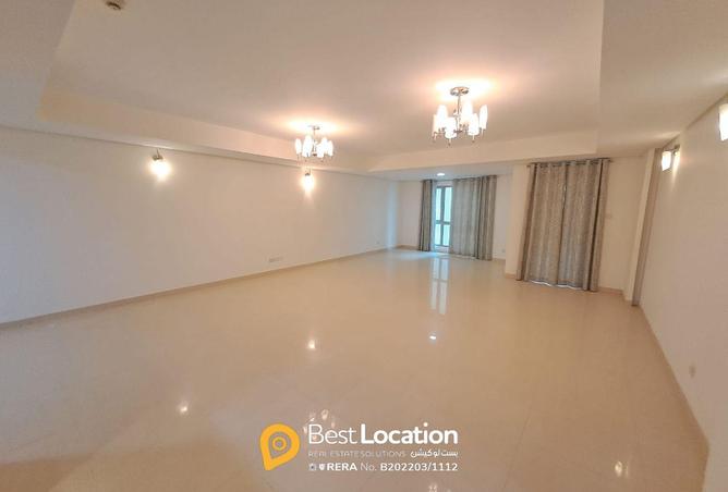 938312 - Property Image 3