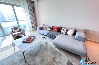 Apartment - 2 Bedrooms - 3 Bathrooms for rent in Reef Island - Capital Governorate