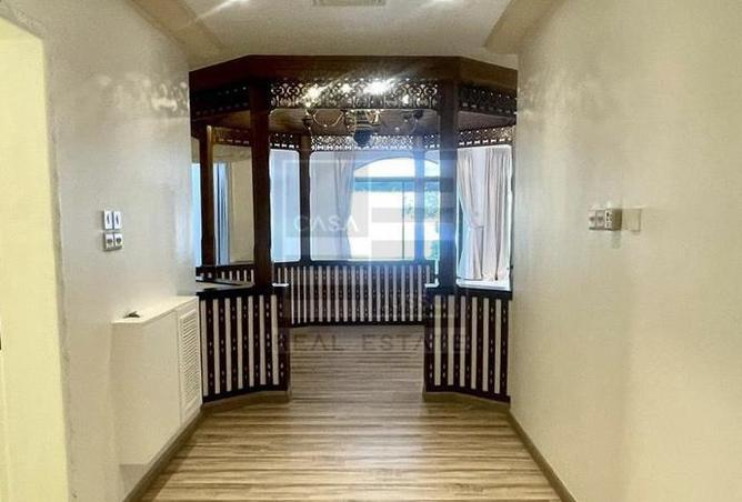 953523 - Property Image 2