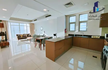 Apartment - 2 Bedrooms - 3 Bathrooms for rent in Al Juffair - Capital Governorate