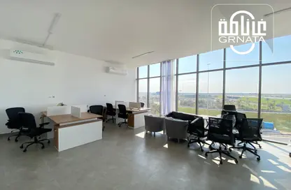 Office Space - Studio - 2 Bathrooms for rent in Bu Quwah - Northern Governorate