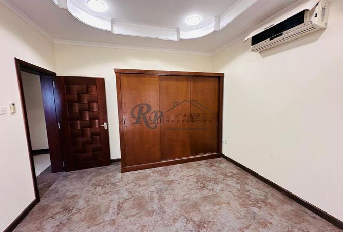 972945 - Property Image 3