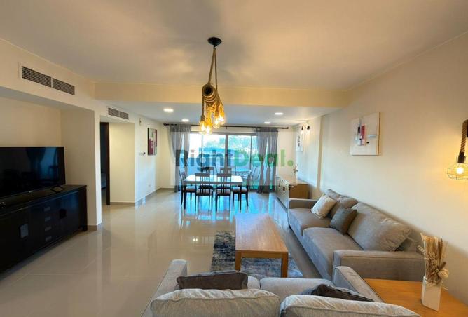 967658 - Property Image 3