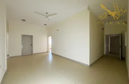 Apartment - 2 Bedrooms - 2 Bathrooms for rent in Hidd - Muharraq Governorate
