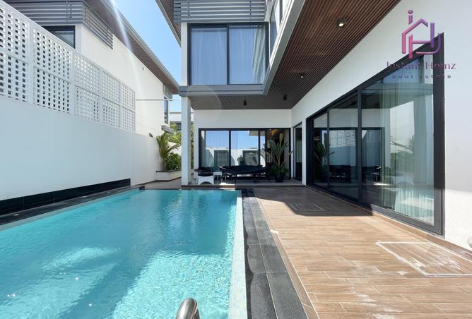 979914 - Property Main Image