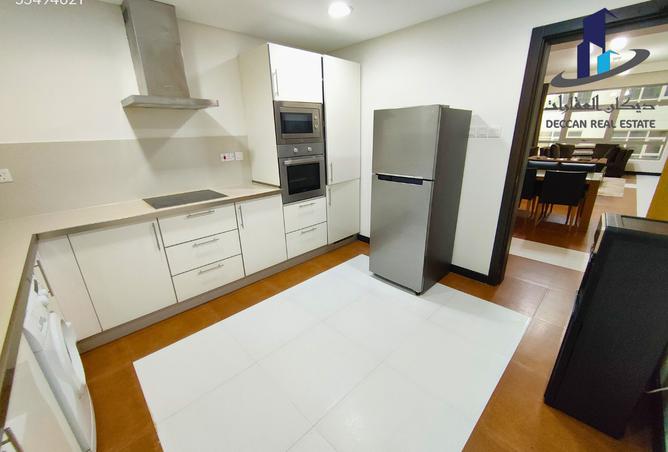 975912 - Property Image 2