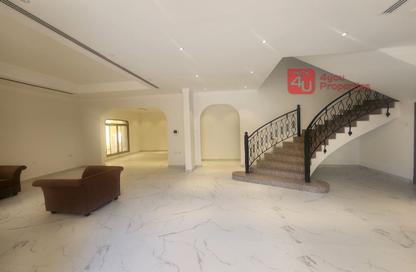 Villa - 4 Bedrooms - 5 Bathrooms for rent in Saar - Northern Governorate