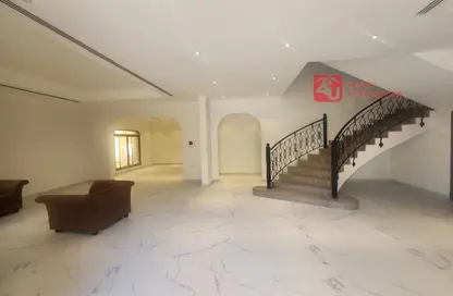 Villa - 4 Bedrooms - 5 Bathrooms for rent in Saar - Northern Governorate
