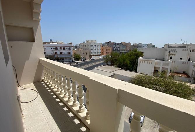 958368 - Property Image 2