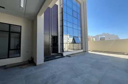 Villa - 6 Bedrooms - 7 Bathrooms for sale in Saar - Northern Governorate