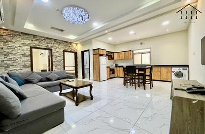 Apartment - 2 Bedrooms - 2 Bathrooms for rent in Seef - Capital Governorate