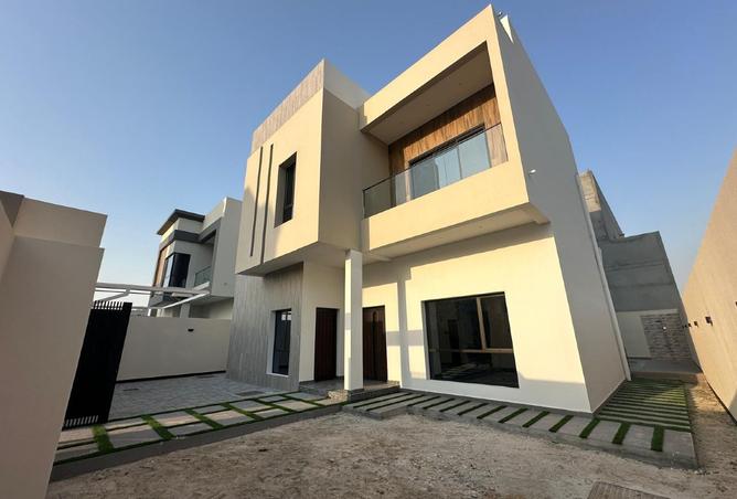 699616 - Property Image 2