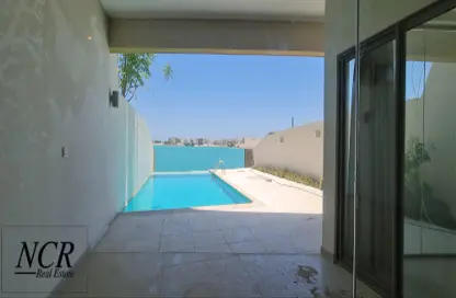فيلا - 4 غرف نوم - 4 حمامات للايجار في شارع أمواج - أمواج - المحرق