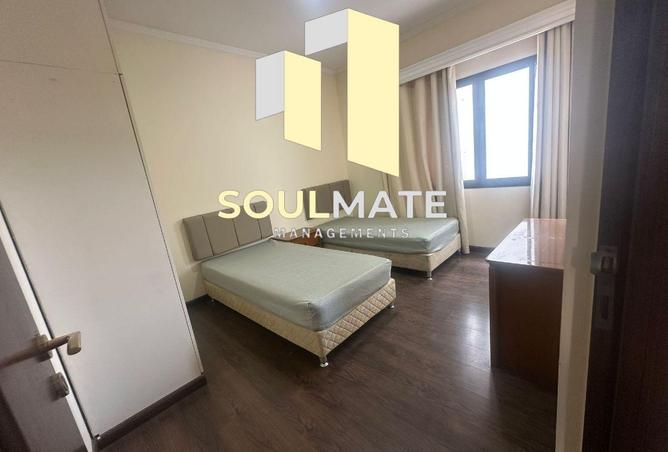 978390 - Property Image 2