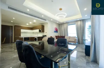 Apartment - 2 Bedrooms - 3 Bathrooms for rent in Al Juffair - Capital Governorate