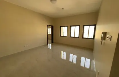 شقة - 3 غرف نوم - 2 حمامات للايجار في الحورة - محافظة العاصمة