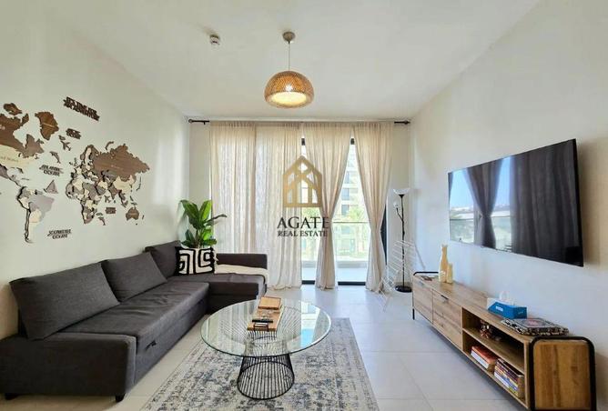 979725 - Property Main Image