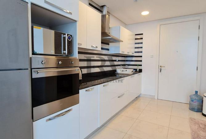 951878 - Property Image 2
