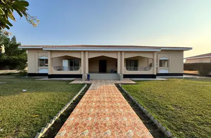 فيلا - 4 غرف نوم - 4 حمامات للايجار في سار - المحافظة الشمالية فيلا - 4 غرف نوم - 4 حمامات للايجار في سار - المحافظة الشمالية