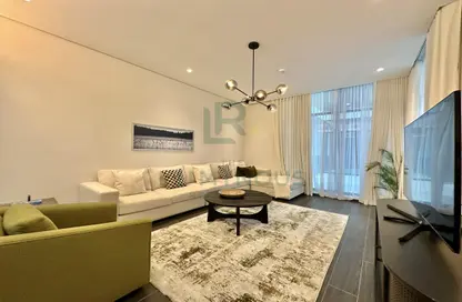 Living Room image for: Apartment - 2 Bedrooms - 3 Bathrooms for rent in Bahrain Financial Harbour - Manama - Capital Governorate, Image 1
