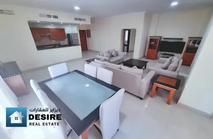 Apartment - 2 Bedrooms - 3 Bathrooms for rent in Al Juffair - Capital Governorate