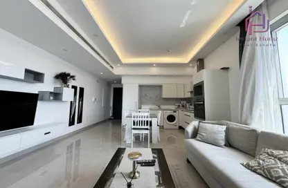 Apartment - 1 Bedroom - 1 Bathroom for rent in Al Juffair - Capital Governorate