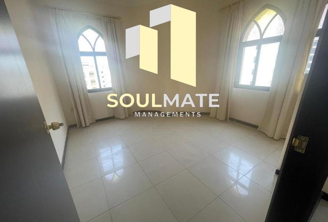 977159 - Property Image 2