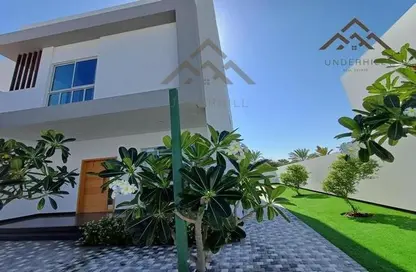 Villa - 4 Bedrooms - 5 Bathrooms for rent in Al Jasra - Northern Governorate