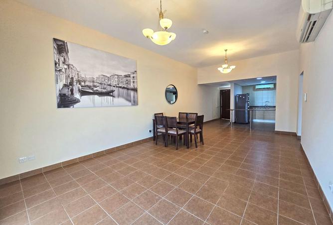 974879 - Property Image 3