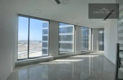 Office Space - Studio - 1 Bathroom for rent in Seef - Capital Governorate