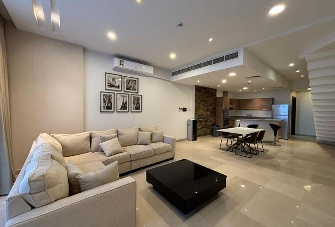 982696 - Property Main Image