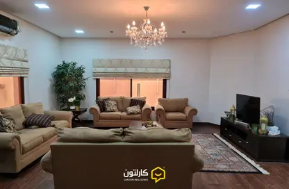 فيلا - 7 غرف نوم - 8 حمامات للبيع في كرزكان - المحافظة الشمالية