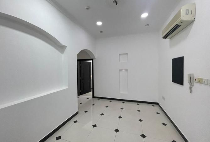 983600 - Property Image 3