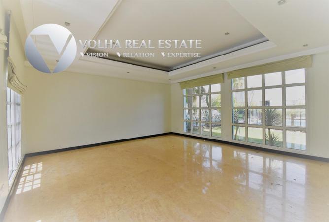 891268 - Property Image 2