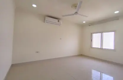 Apartment - 2 Bedrooms - 3 Bathrooms for rent in Galali - Muharraq Governorate