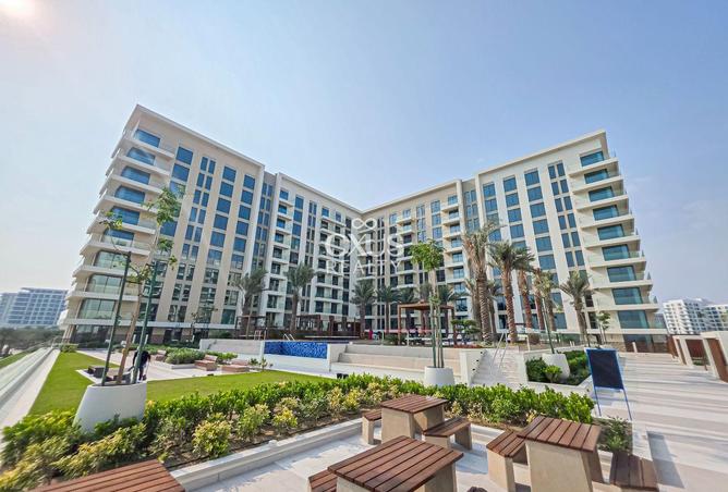 985049 - Property Image 3