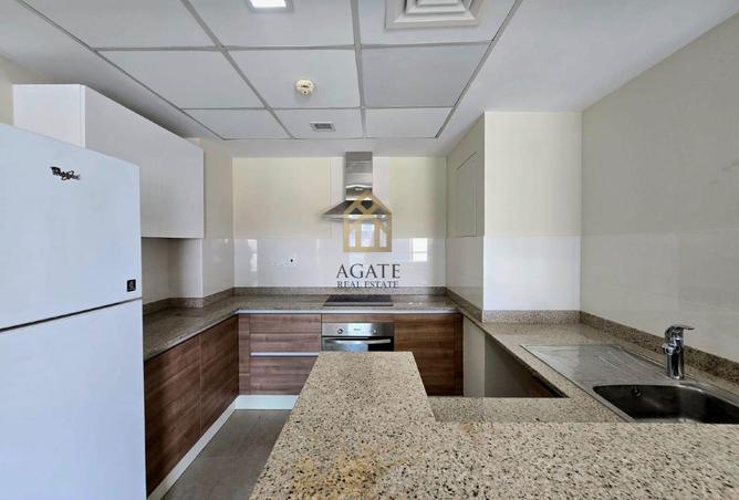 949578 - Property Image 2