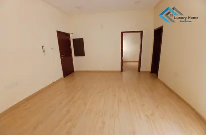 Apartment - 3 Bedrooms - 3 Bathrooms for rent in Busaiteen - Muharraq Governorate