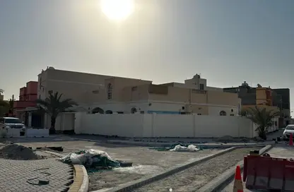 Villa - 3 Bedrooms - 3 Bathrooms for rent in Maameer - Central Governorate