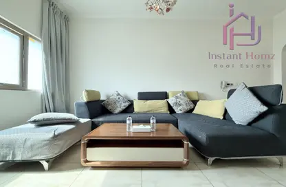 Apartment - 2 Bedrooms - 3 Bathrooms for rent in Al Juffair - Capital Governorate