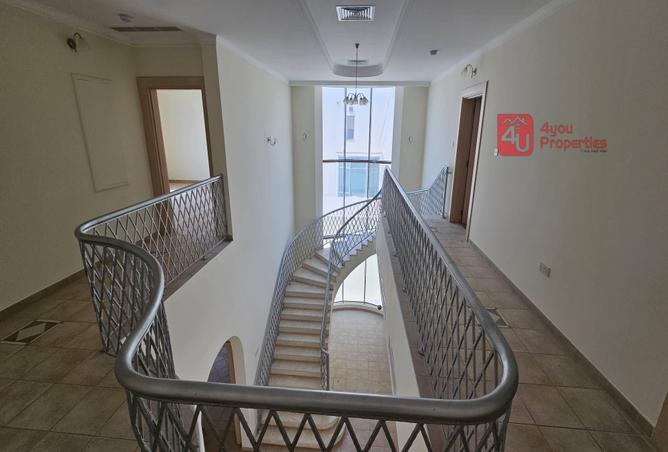 961066 - Property Image 2