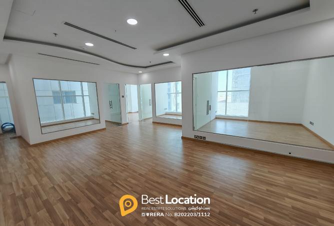 921661 - Property Main Image