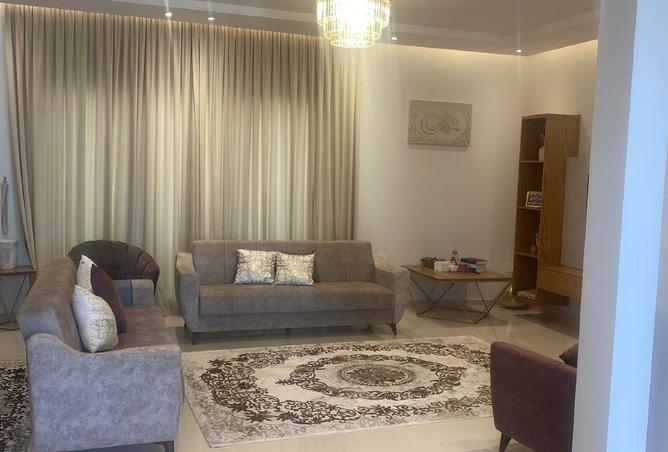 975165 - Property Image 3